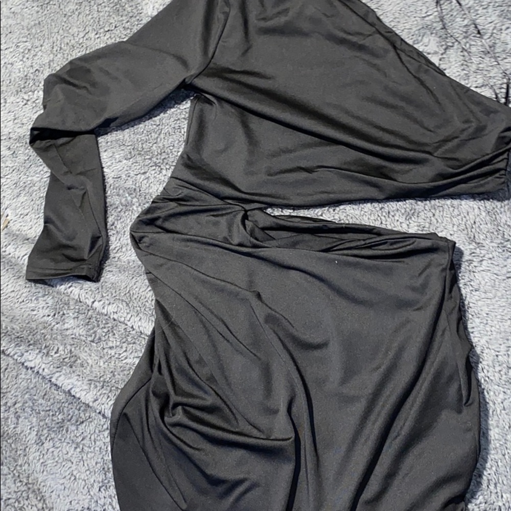 Adorable tight black dress one sleeve cut out
